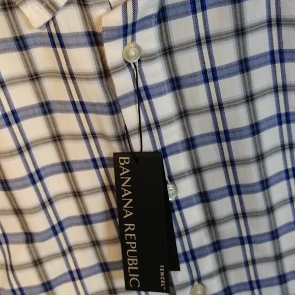 Banana Republic Men's Untucked Slim Fit Button Down Shirt (M) NWT - Picture 3 of 16